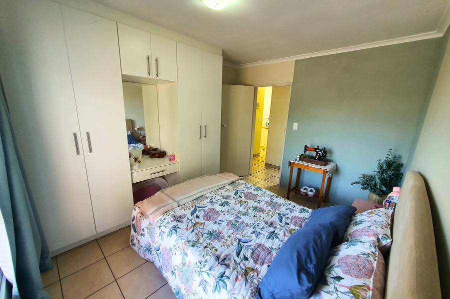 2 Bedroom Property for Sale in Ruwari Western Cape